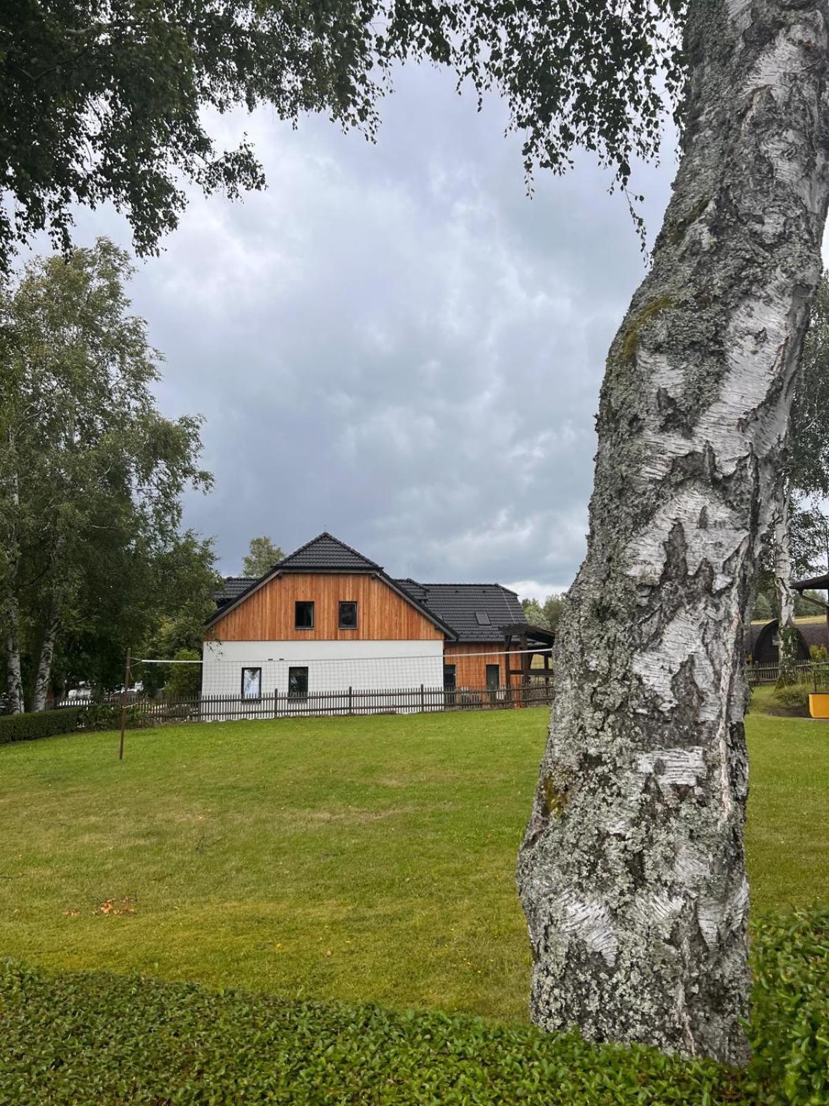 Apartmany Rak Lipno Černá v Pošumaví エクステリア 写真